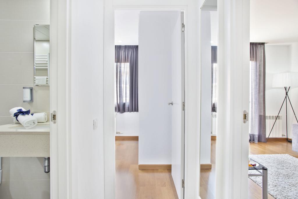 Habitat Apartments Guitart Barcelona Luaran gambar